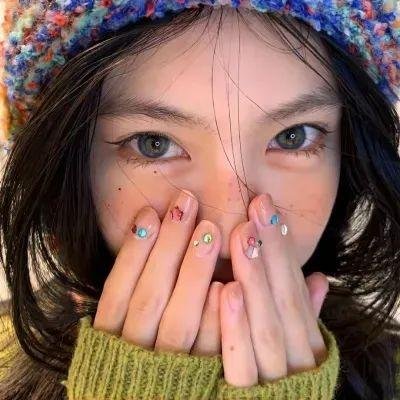 女孩的夏日秘密